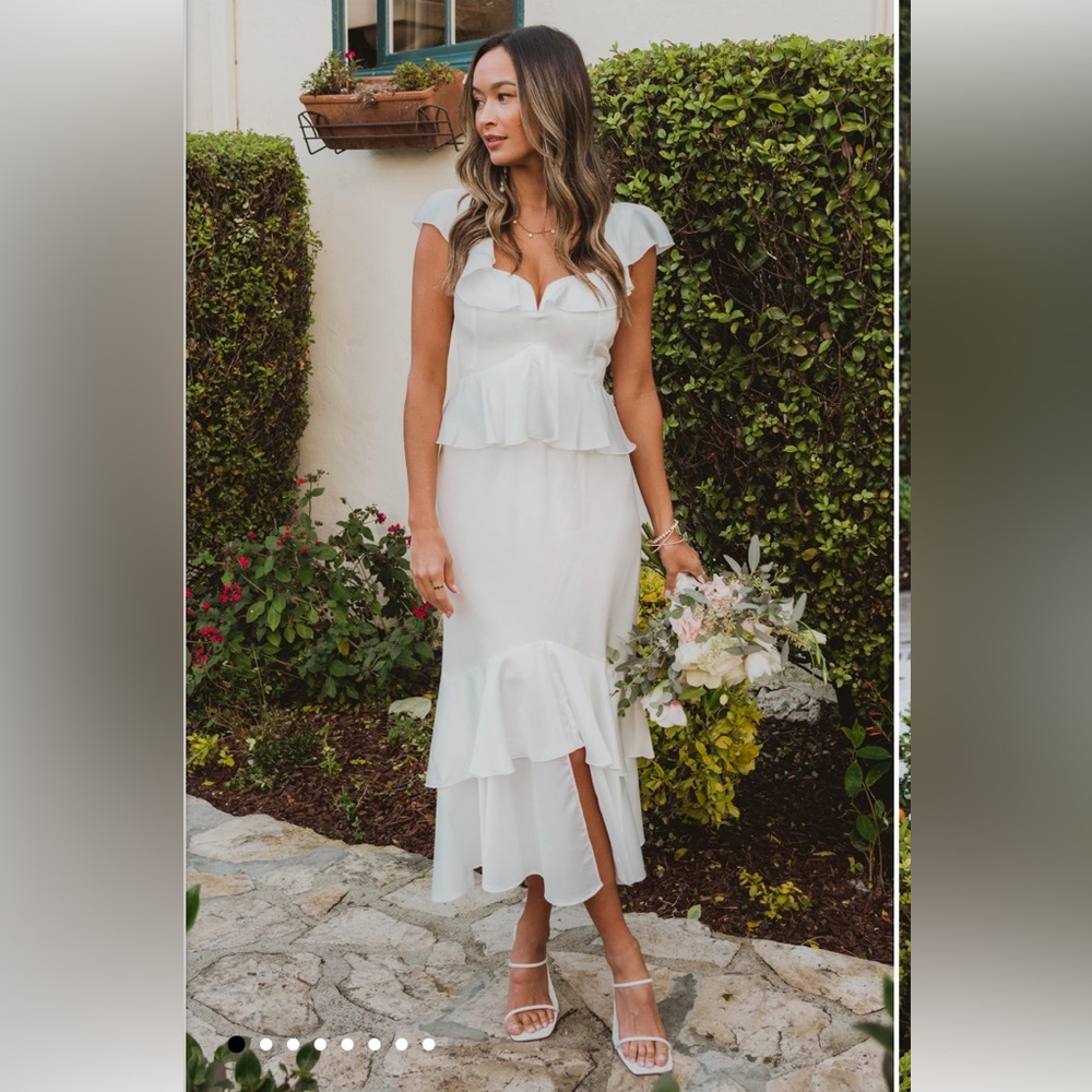 Reese Ruffle Dress in Ivory from Show Me Your Mumu, size medium!